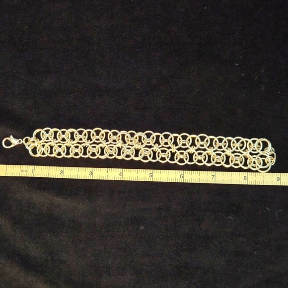 π οΈ Handmade Men's Chainmail Bracelet β 9" Silver-Plated Armor Weave π‘οΈ - Picture 5 of 5